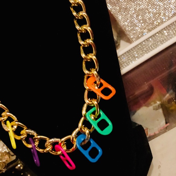 Necklace - Picture 5 of 9